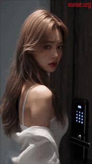 AI短剧✅《玩转学姐》第1-5集 ✅ 处处被欺负的小正太怎样玩转学姐们 动漫视频 PC端 预览图